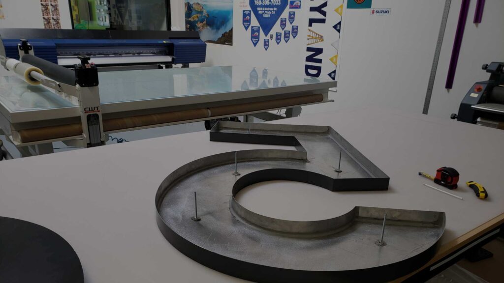 Fabricated dimensional letter sign